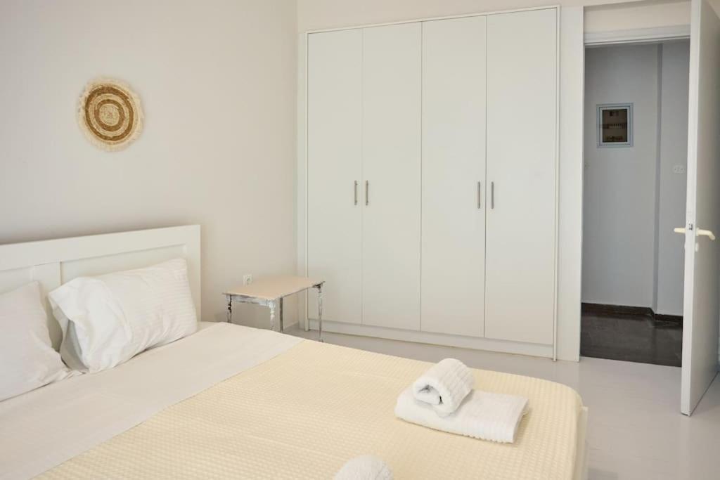 Apartment Panoramic White Blue