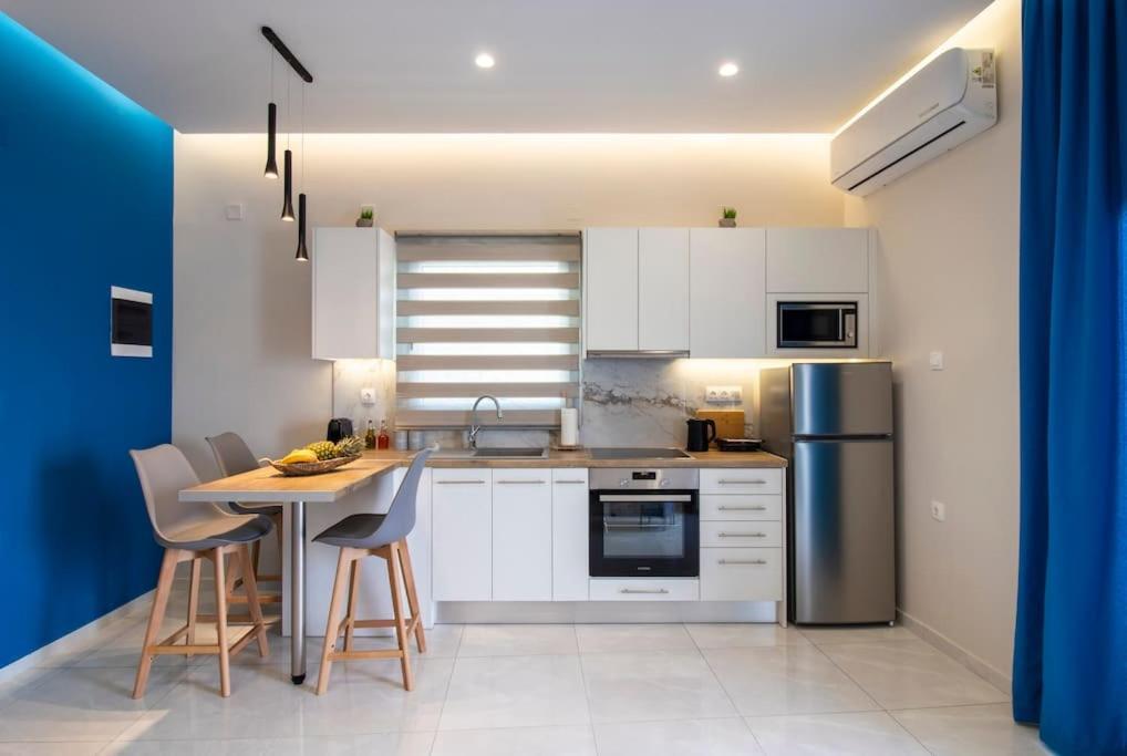 Blue Heaven With Seaview Apartment