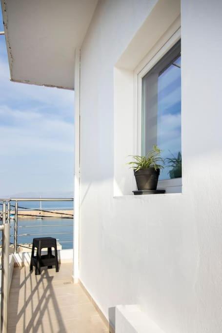 Apartment Blue Heaven With Seaview