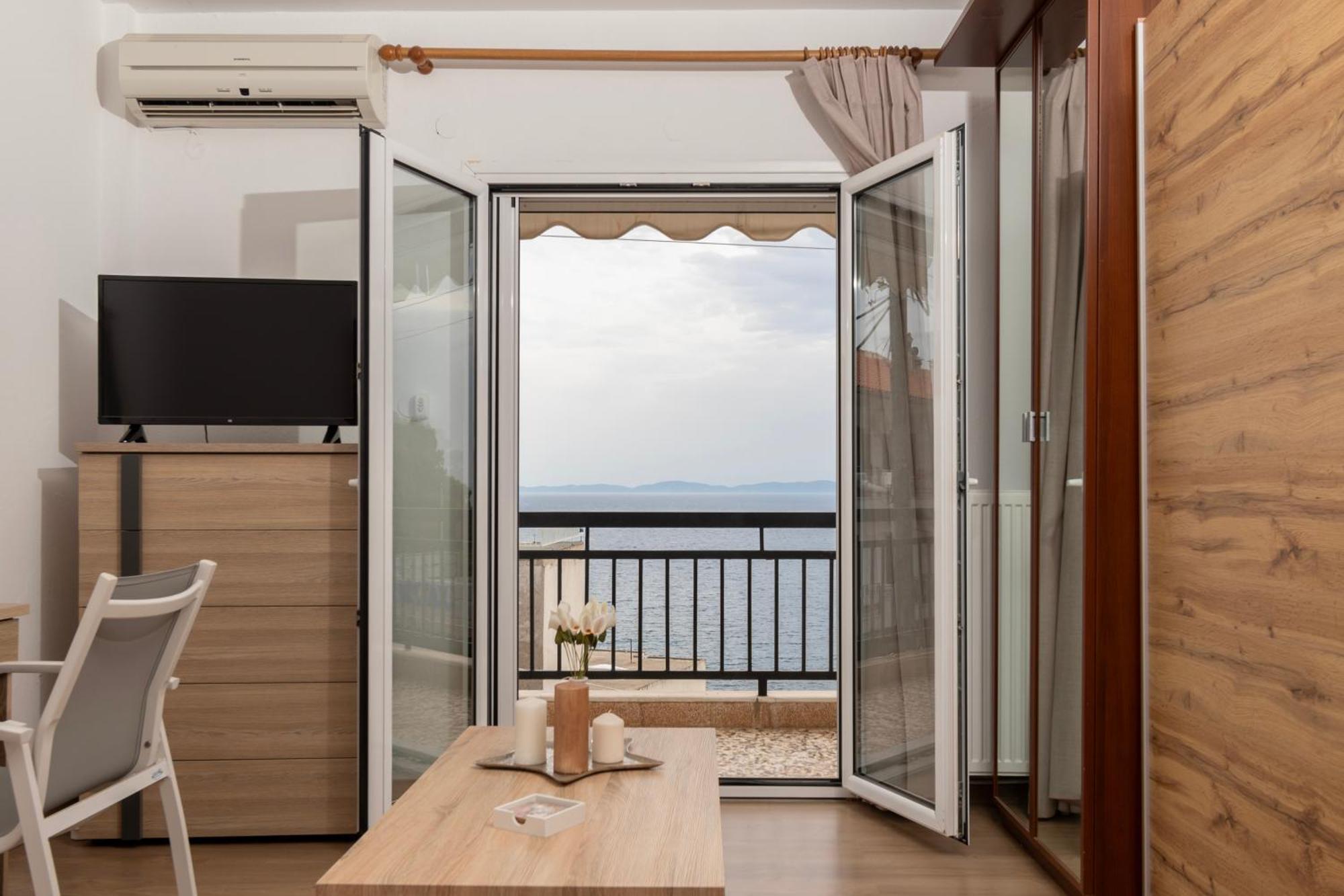 With Sea View In Apartment