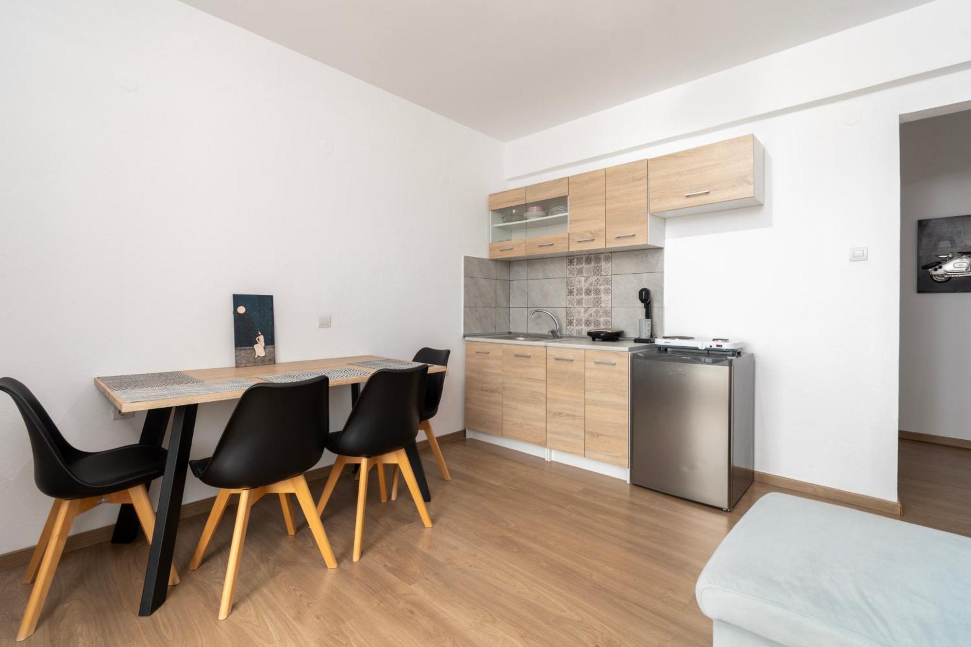 With Sea View In Apartment Neos Marmaras