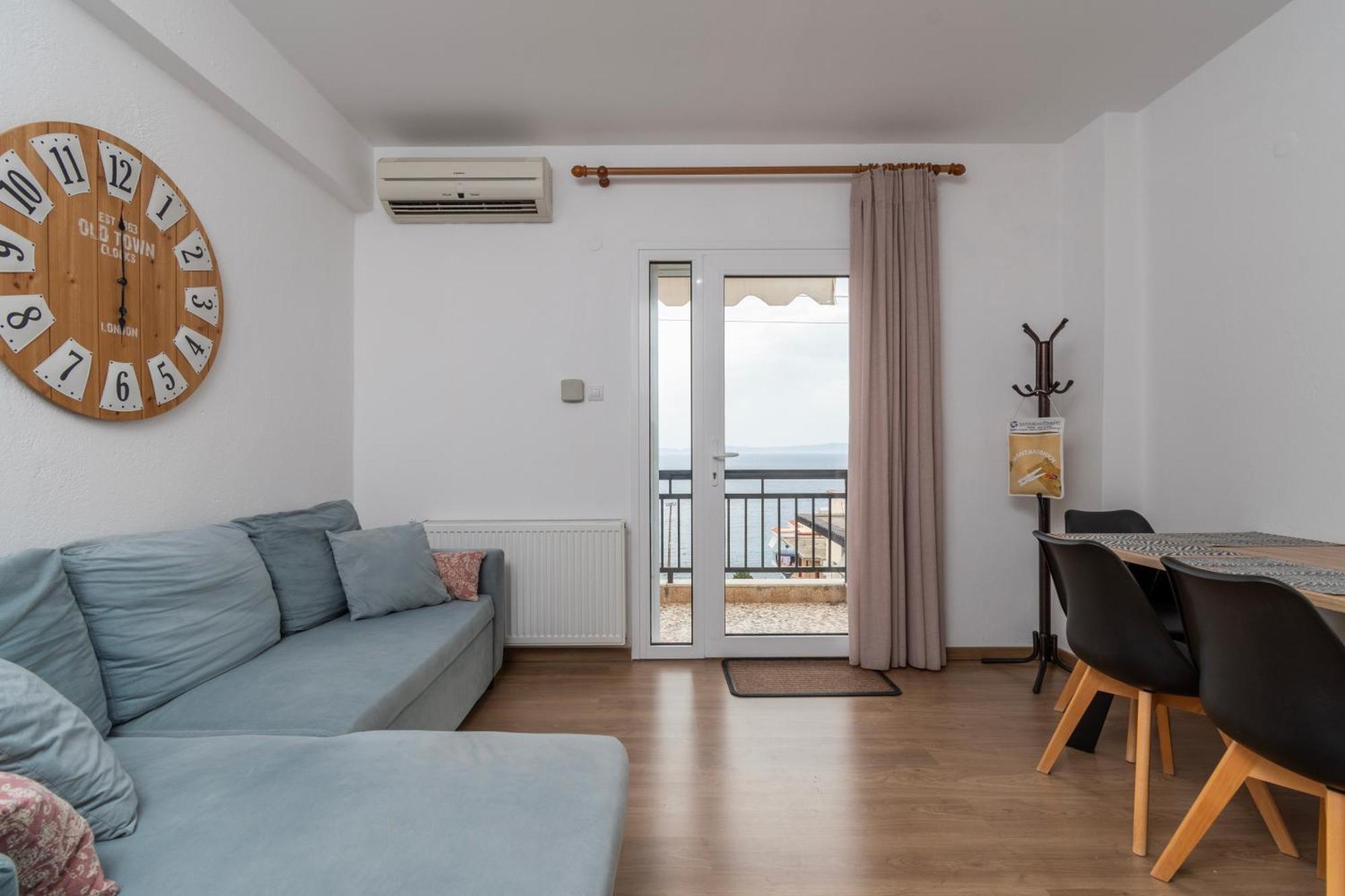 Apartment With Sea View In *