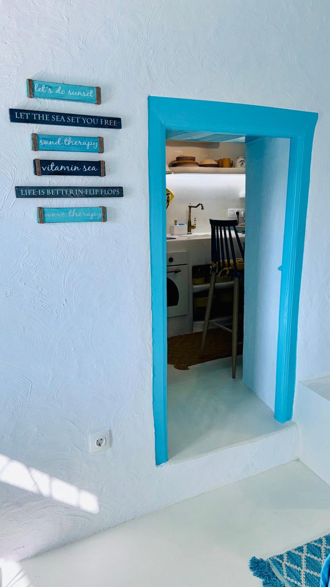 Holiday home Summer Breeze With Sea Views In Loulis Kea!