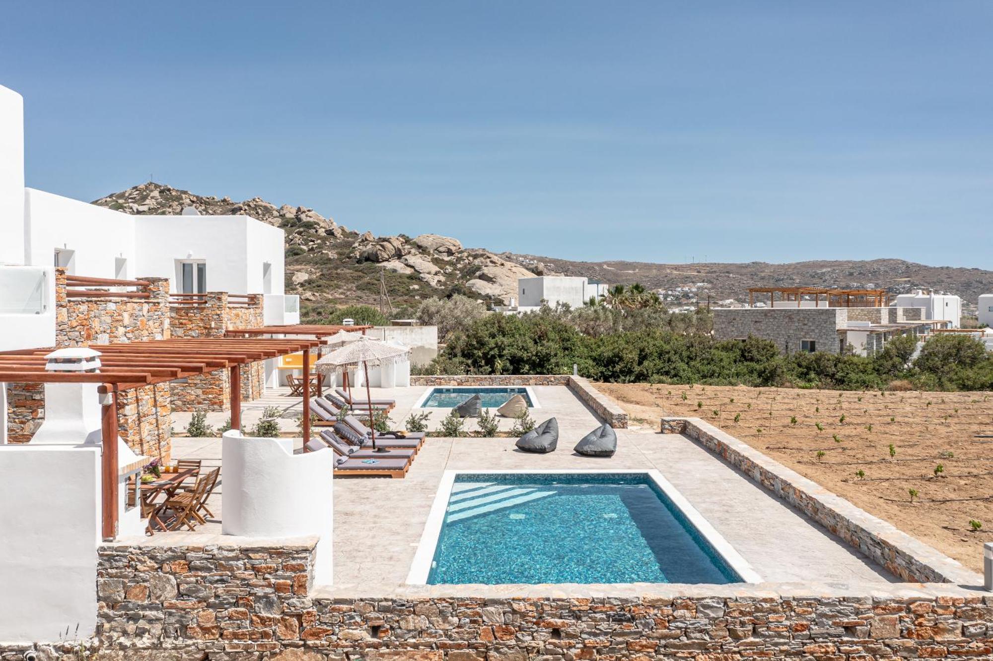 Margarita 3 Bedroom With Private Pool And Sea View