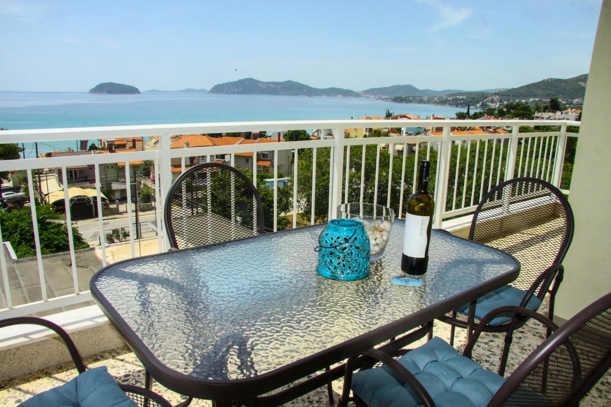 Antony's By The Sea