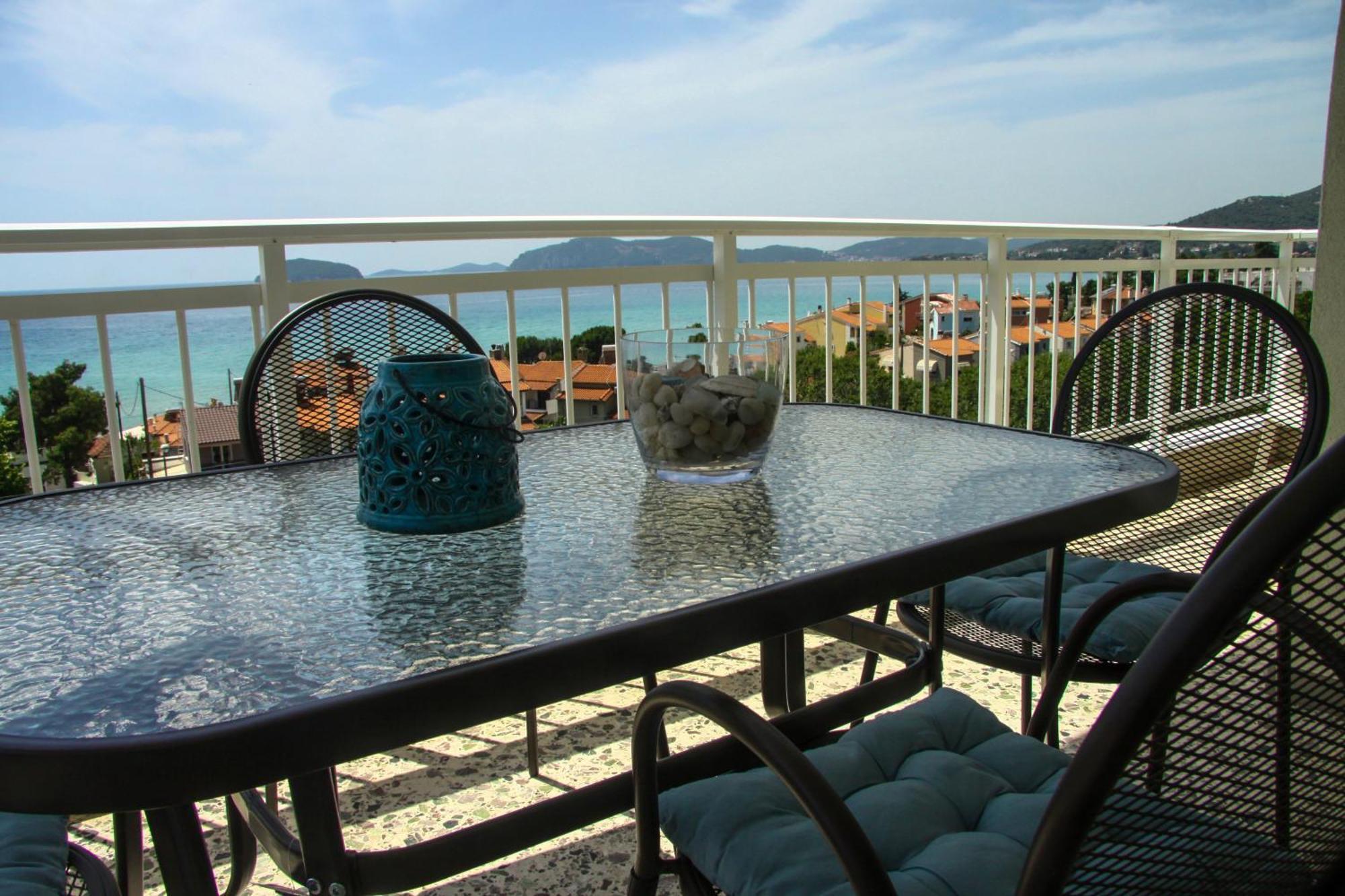 Apartment Antony's By The Sea Palaiontsiflikion