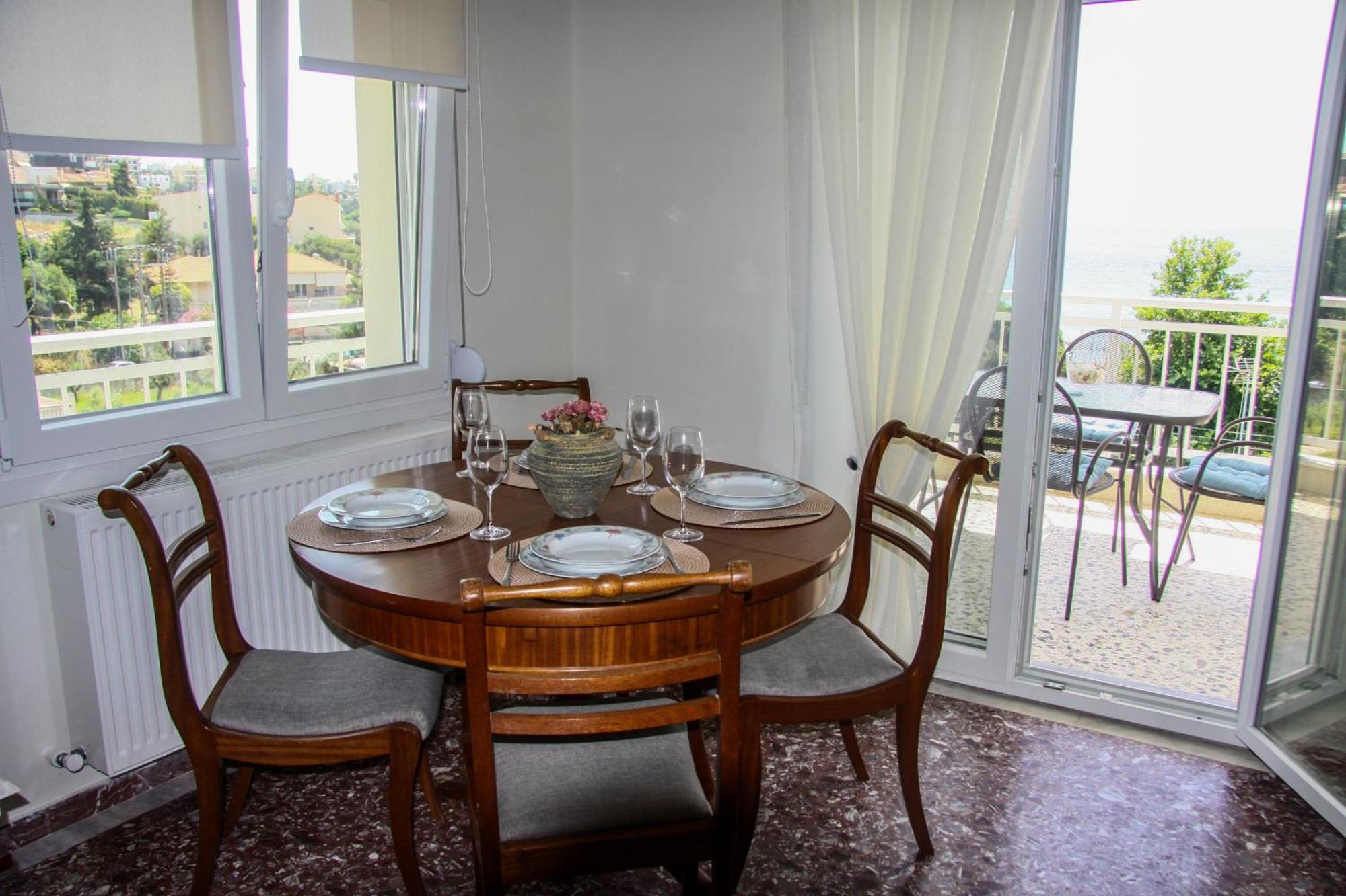 Antony's By The Sea Apartment