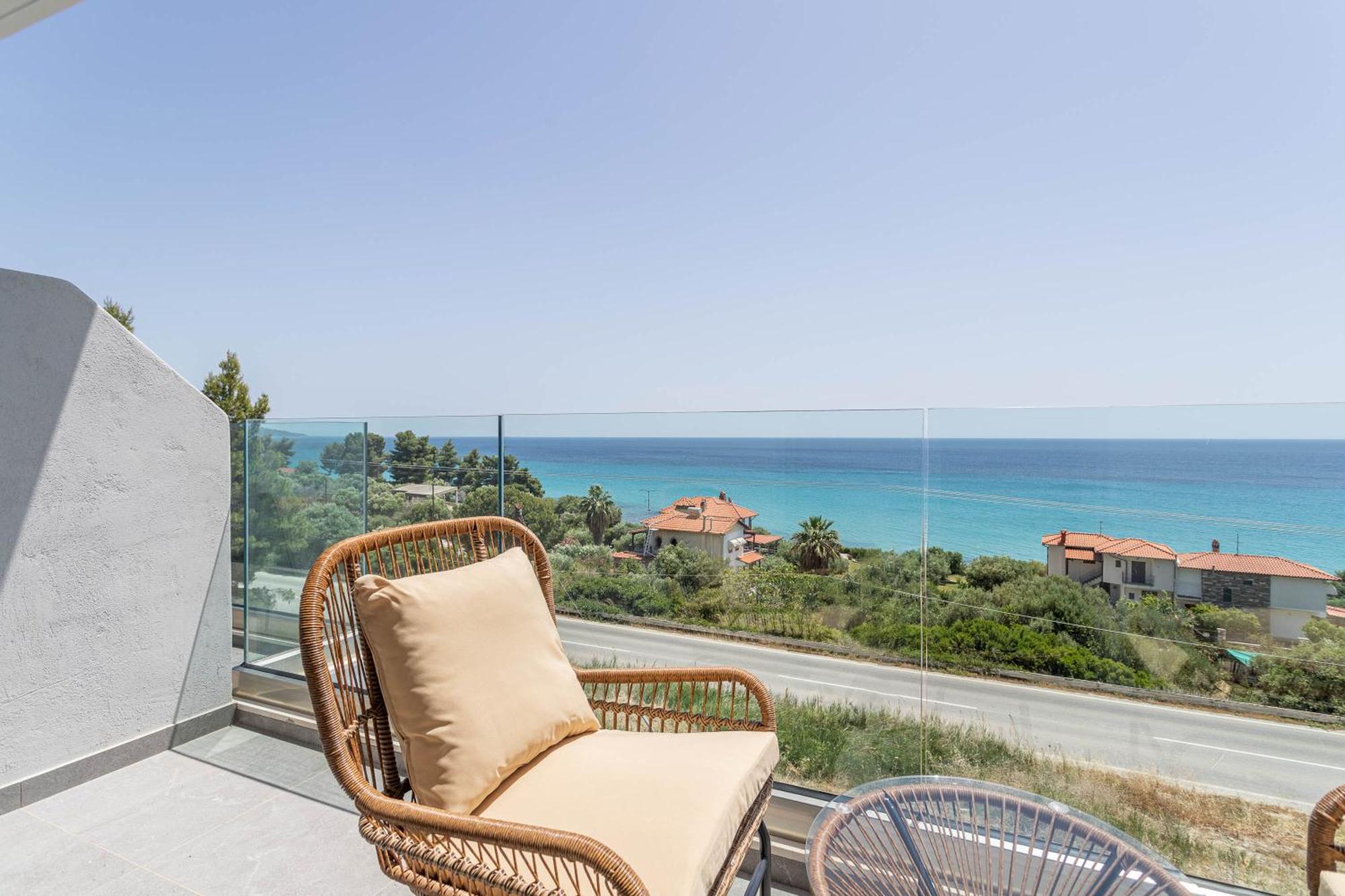 Holiday home Alexmare Seaview House Mola Kalyva