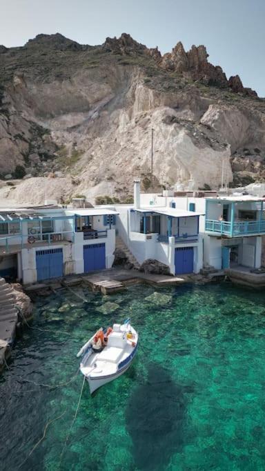 Thavma View Milos Apartment Firopotamos