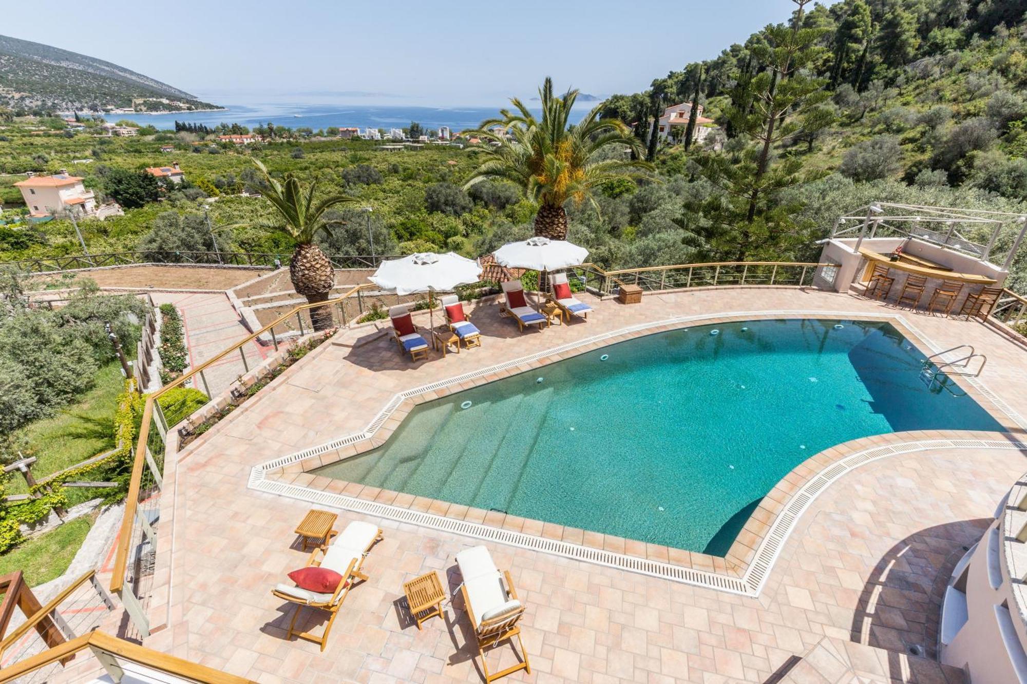 Elia Junior In Epidavros With Shared Pool * Nea Epidavros