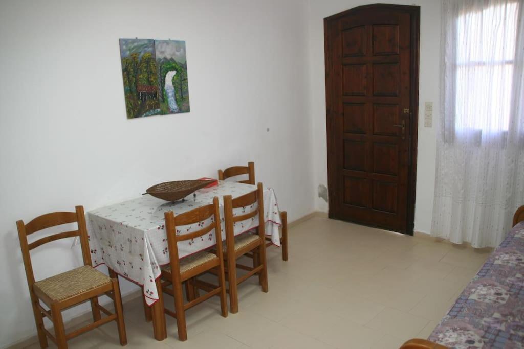 Rena Giorgos Apts Ii On The Bali Apartment