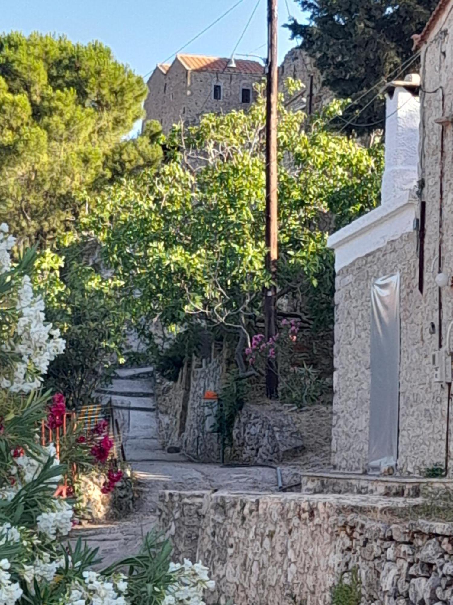 Aνάβατος Country house