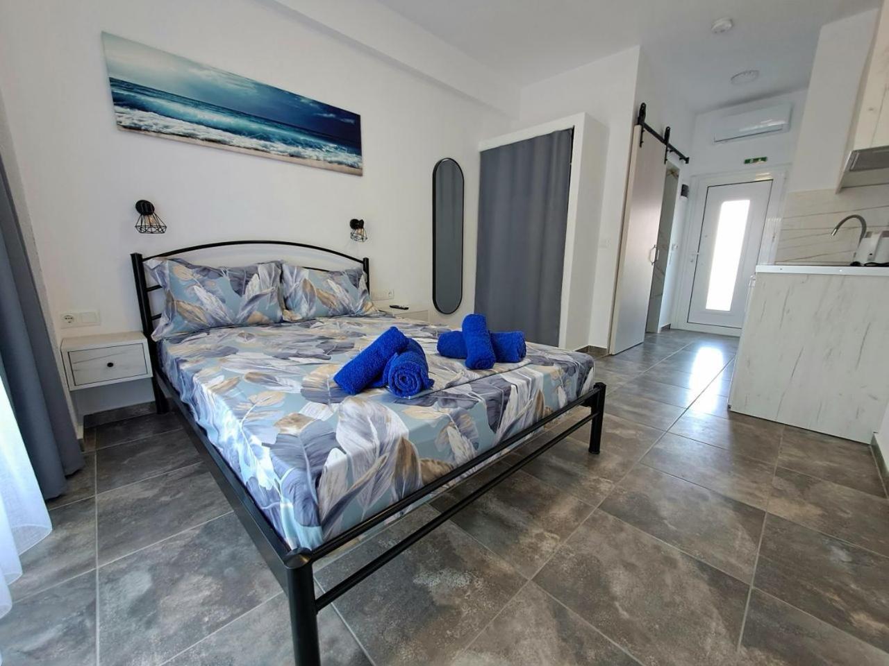 Apollon Luxury Guest house Nea Vrasna