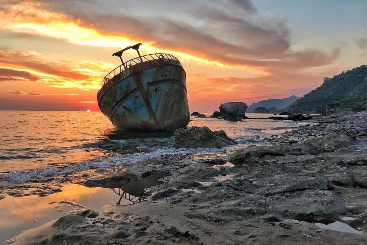 Ionian Perl Coast Agios Gordios (Corfu)