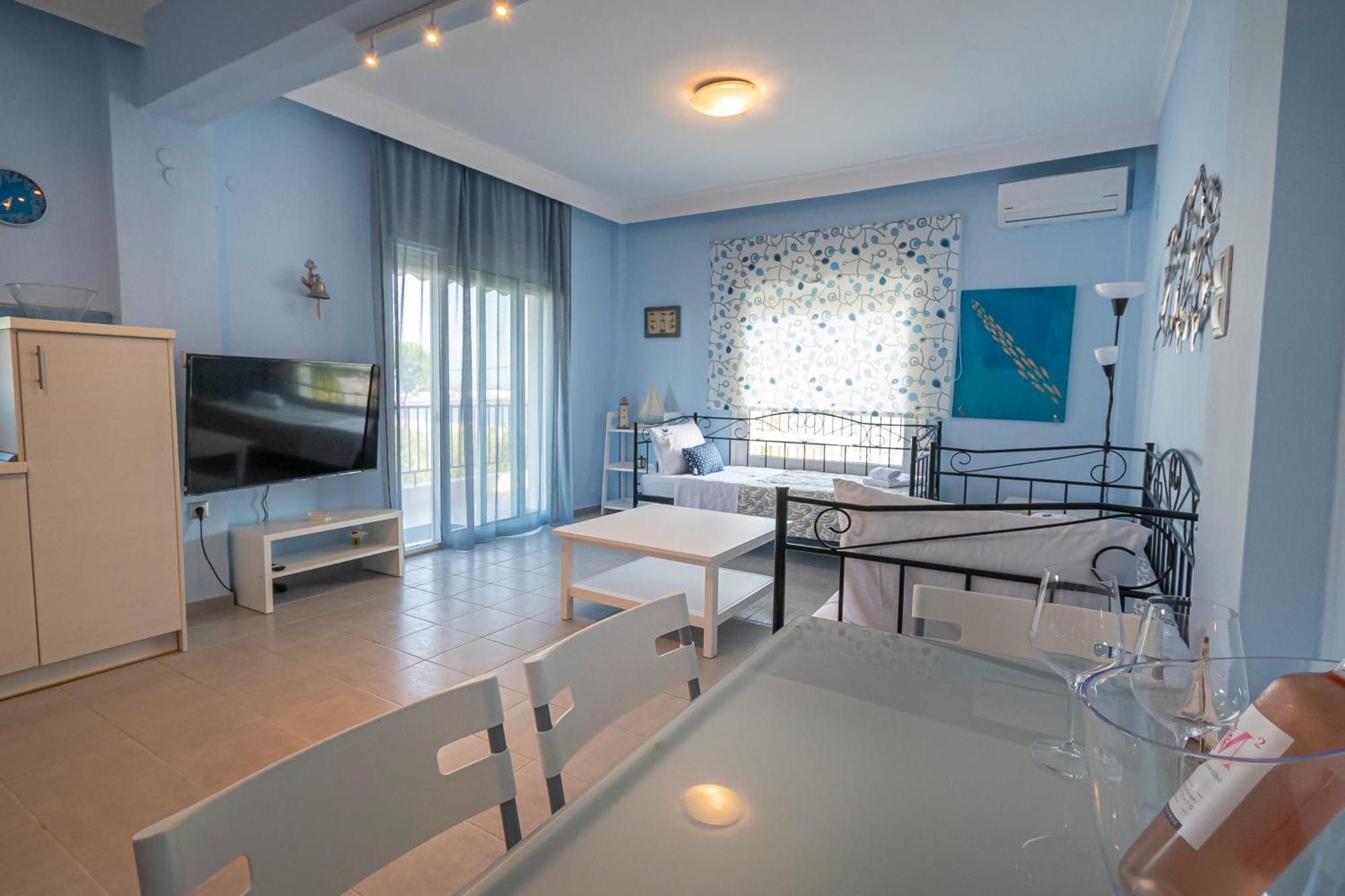 Apartment Sandra Seafront By Rentalspro Services - *