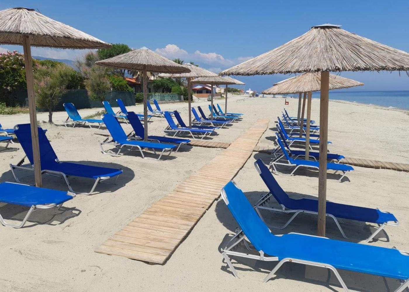 Kastri Hotel Nea Mesagkala