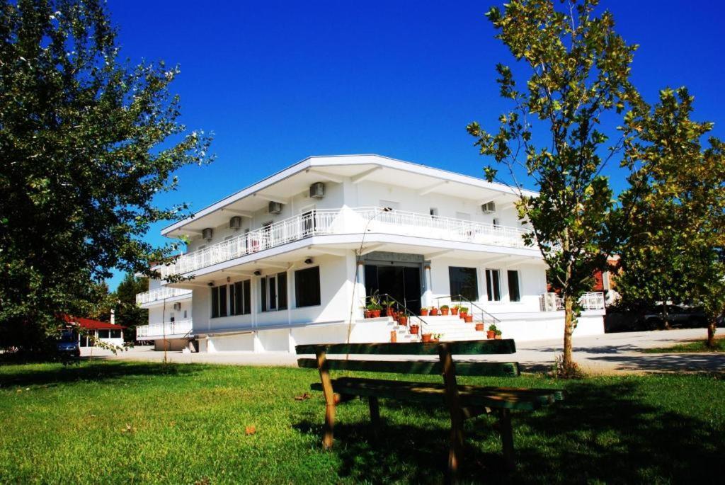 Hotel Kastri 3*
