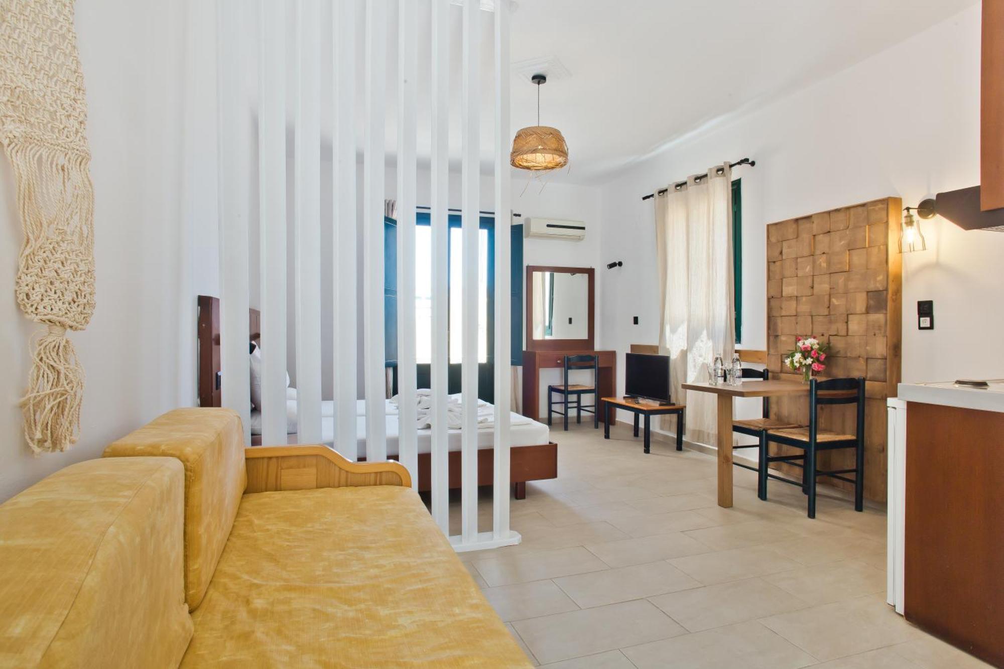 Kyra Panagia Hotel Kyra Panagia