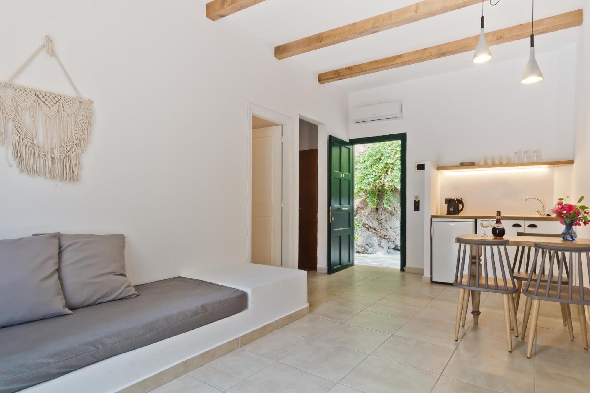 Aparthotel Kyra Panagia Hotel 3*
