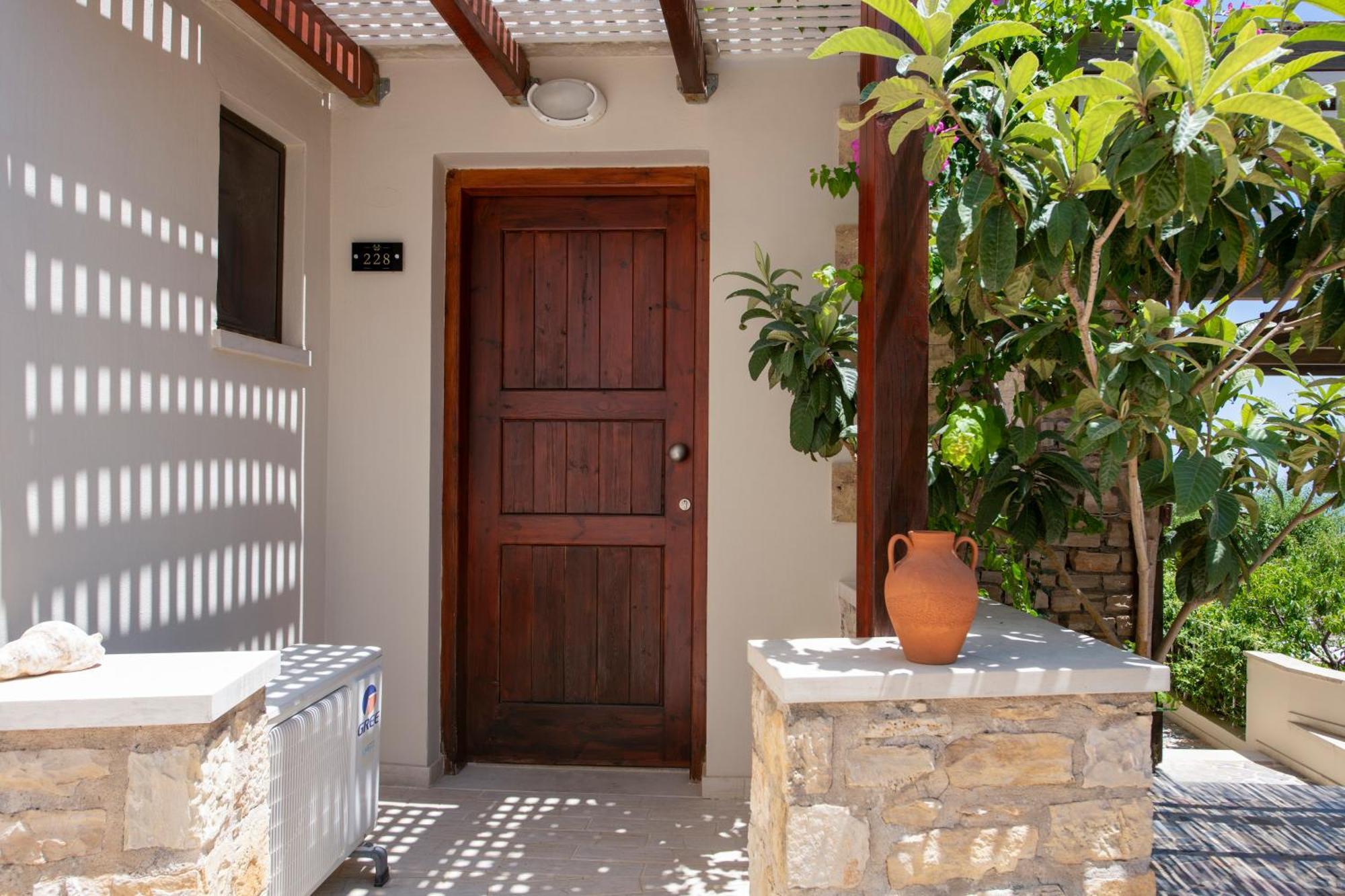 Hotel Stefanos Village 3*