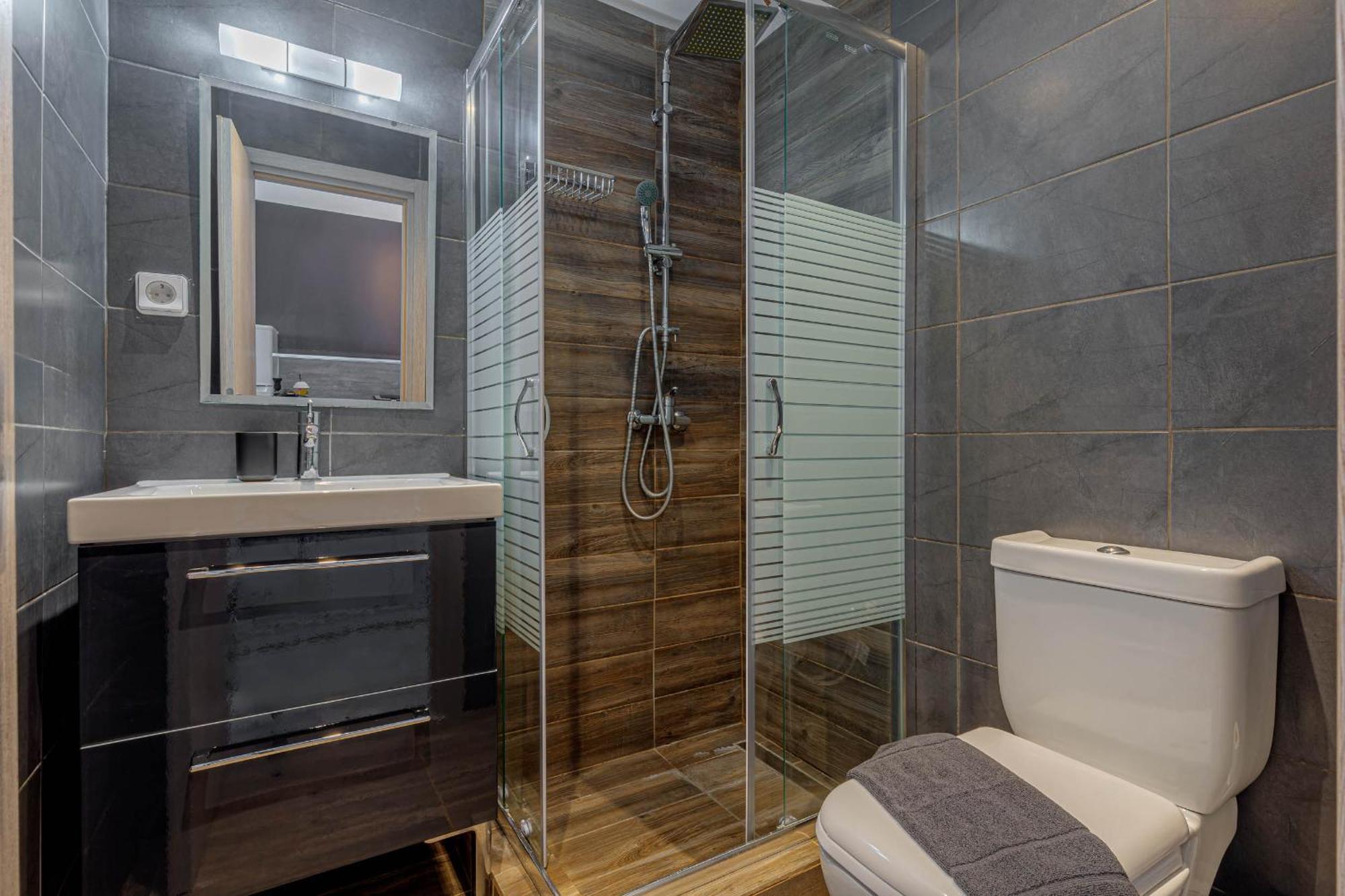 Oceanis 3*