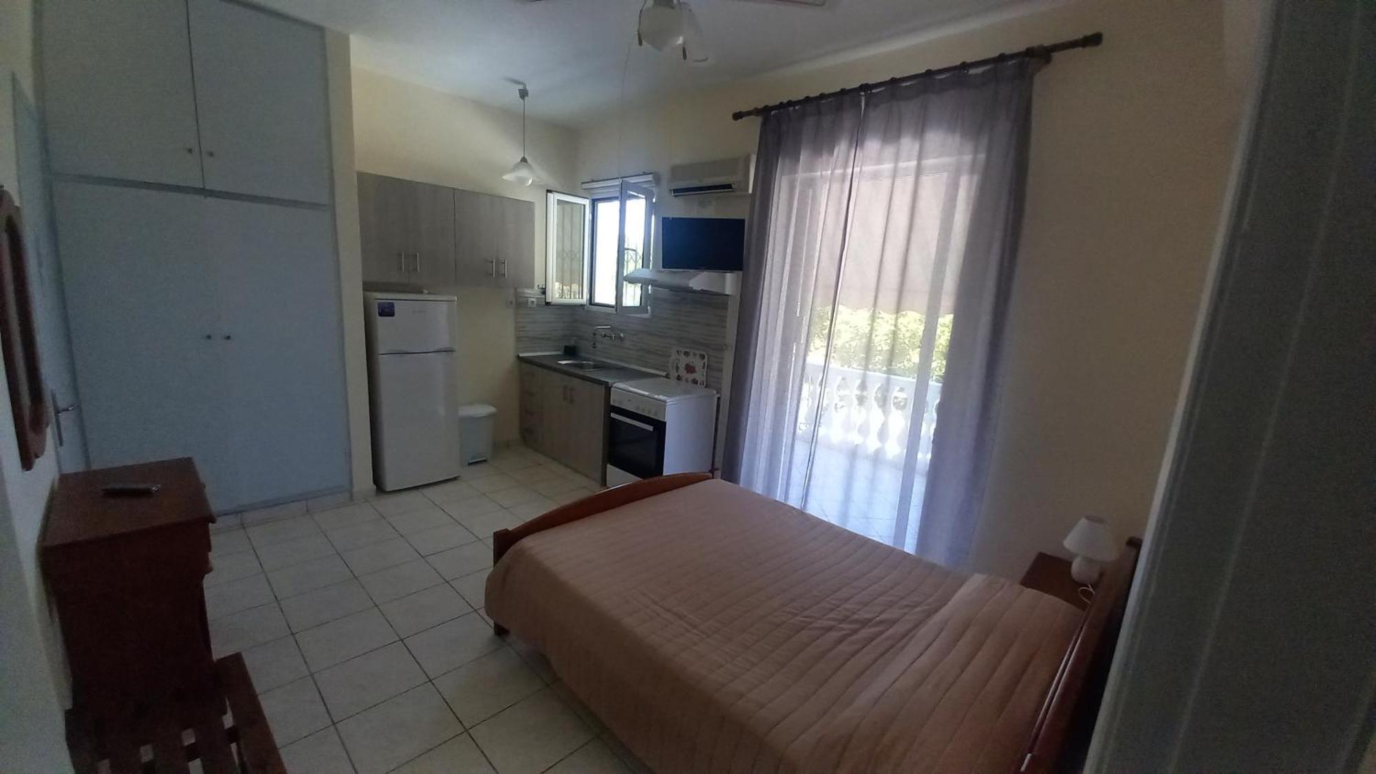 Avouris Apartment
