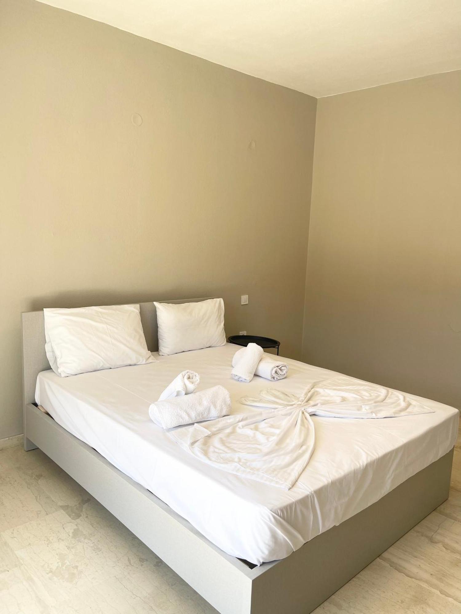 Hara Studios Apartment *