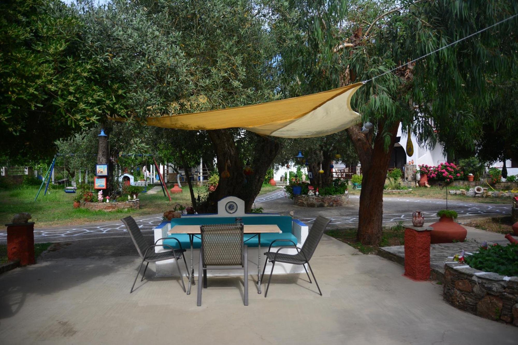 Guest house Spiros Panormos (Skopelos)
