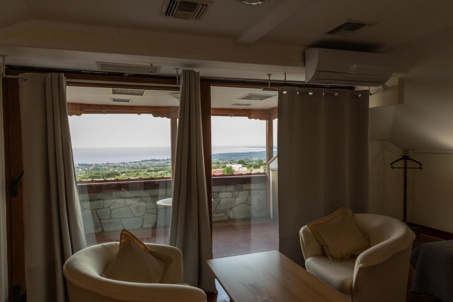 Villa Olympus Pantheon Luxury