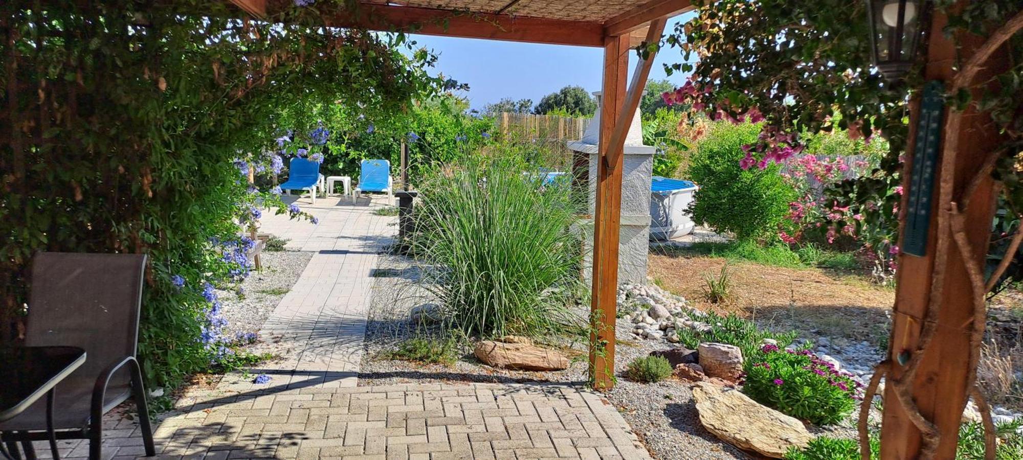 Chalet Villa Soroni