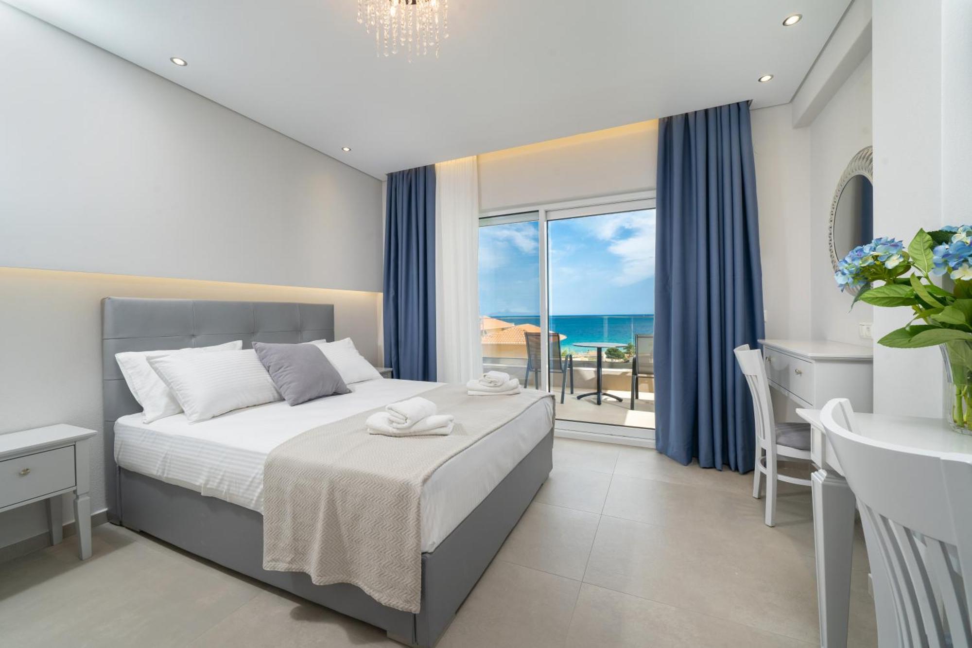 Finikas Thassos Golden Apartment *