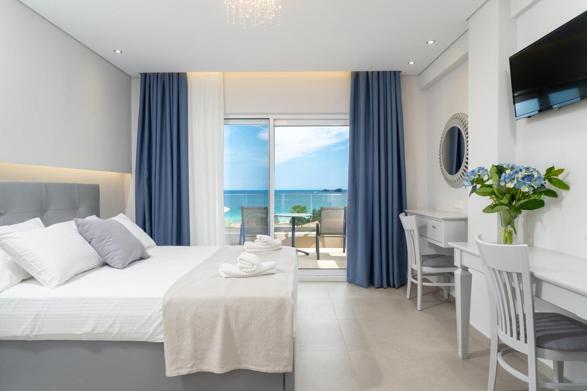Apartment Finikas Thassos Golden Chrysi Ammoudia