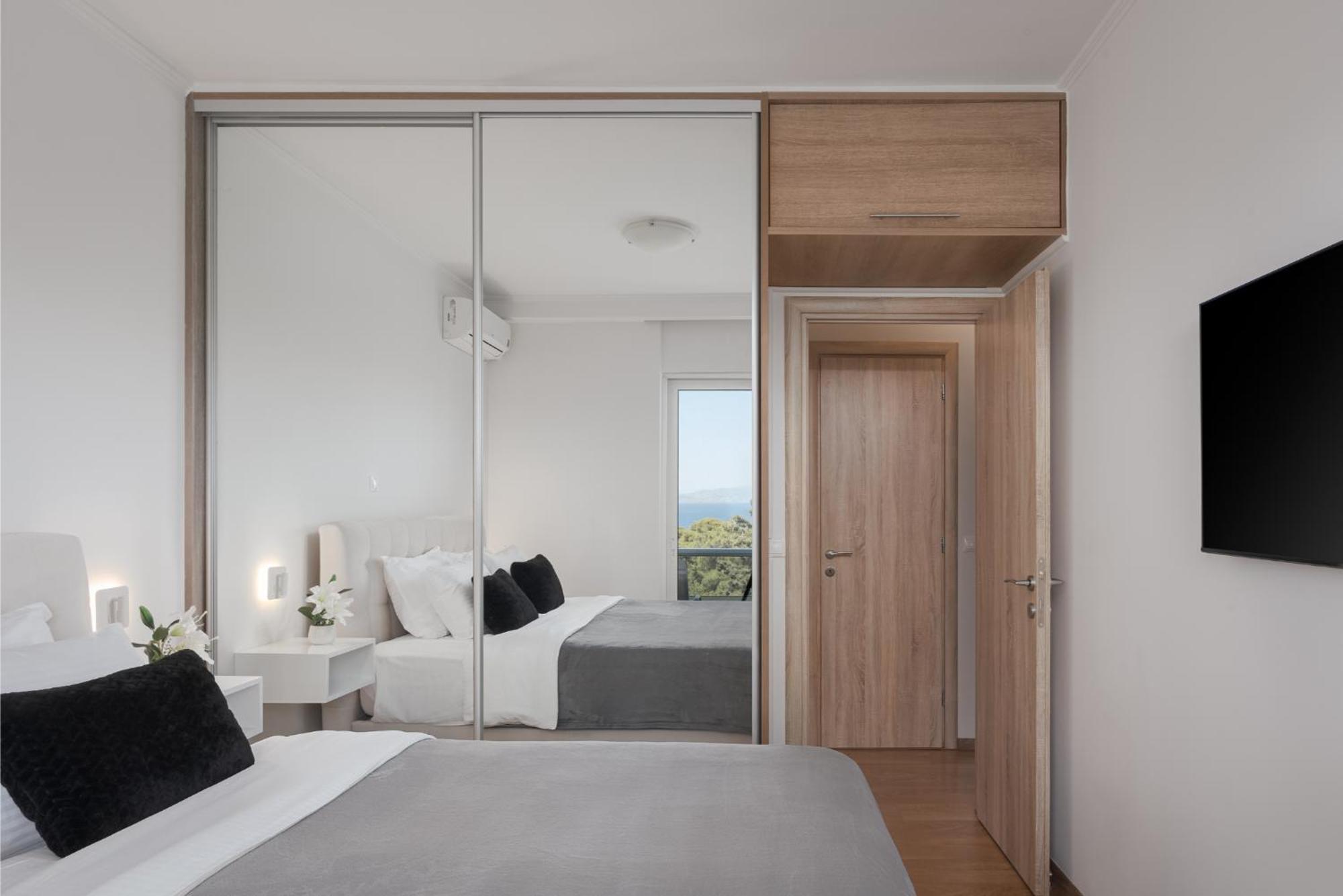 Athenian Riviera Sea View Penthouse Vari (Attica)