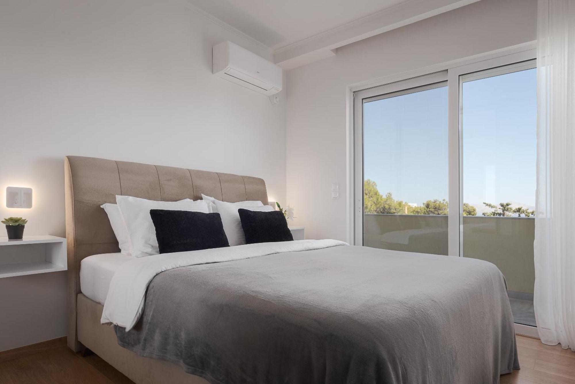 Athenian Riviera Sea View Penthouse Apartment *