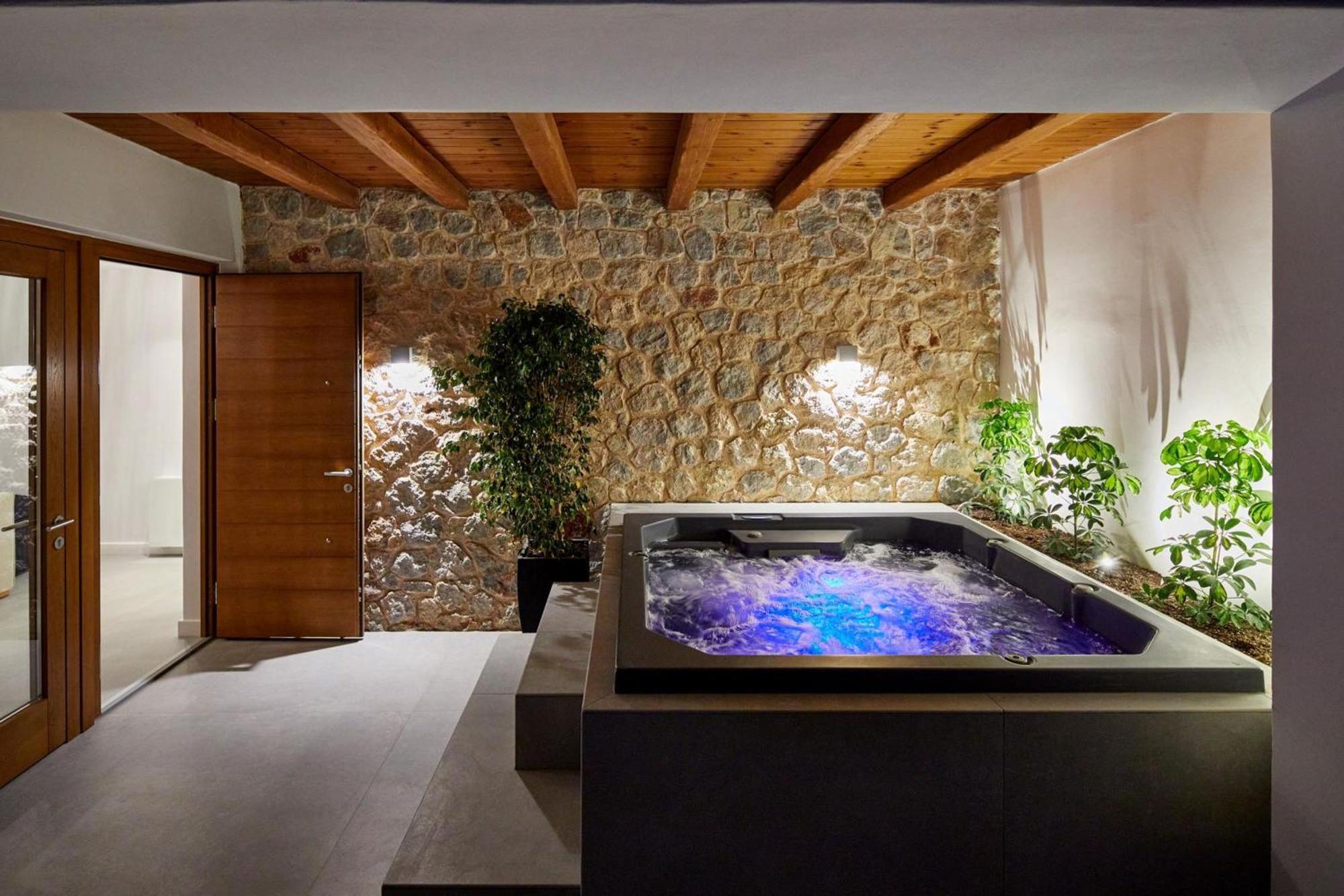Villa Kamini White I