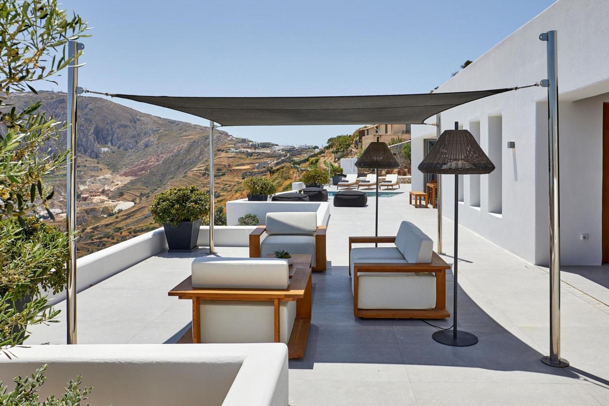 Villa Kamini White I