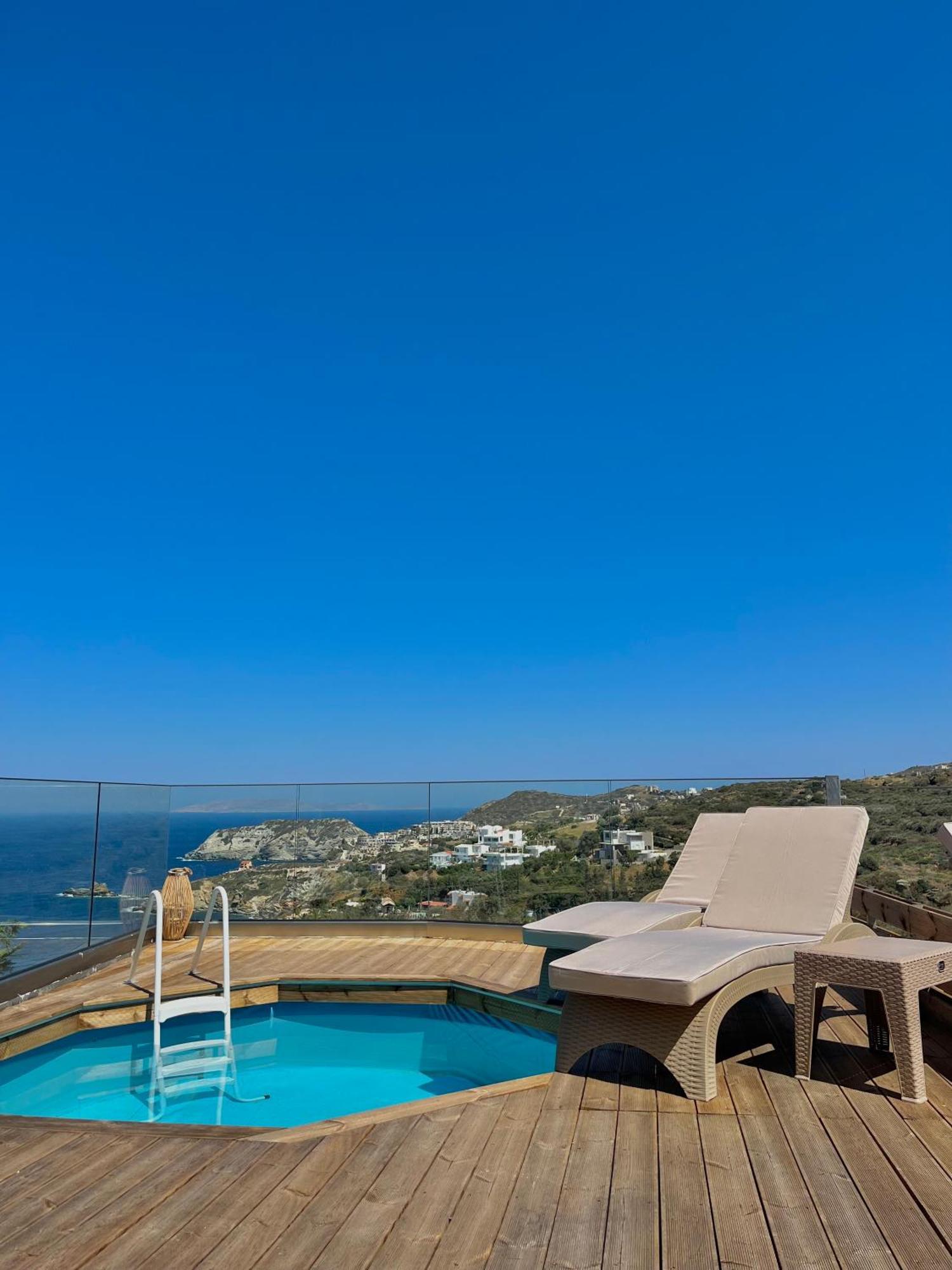 Golden View Apartment