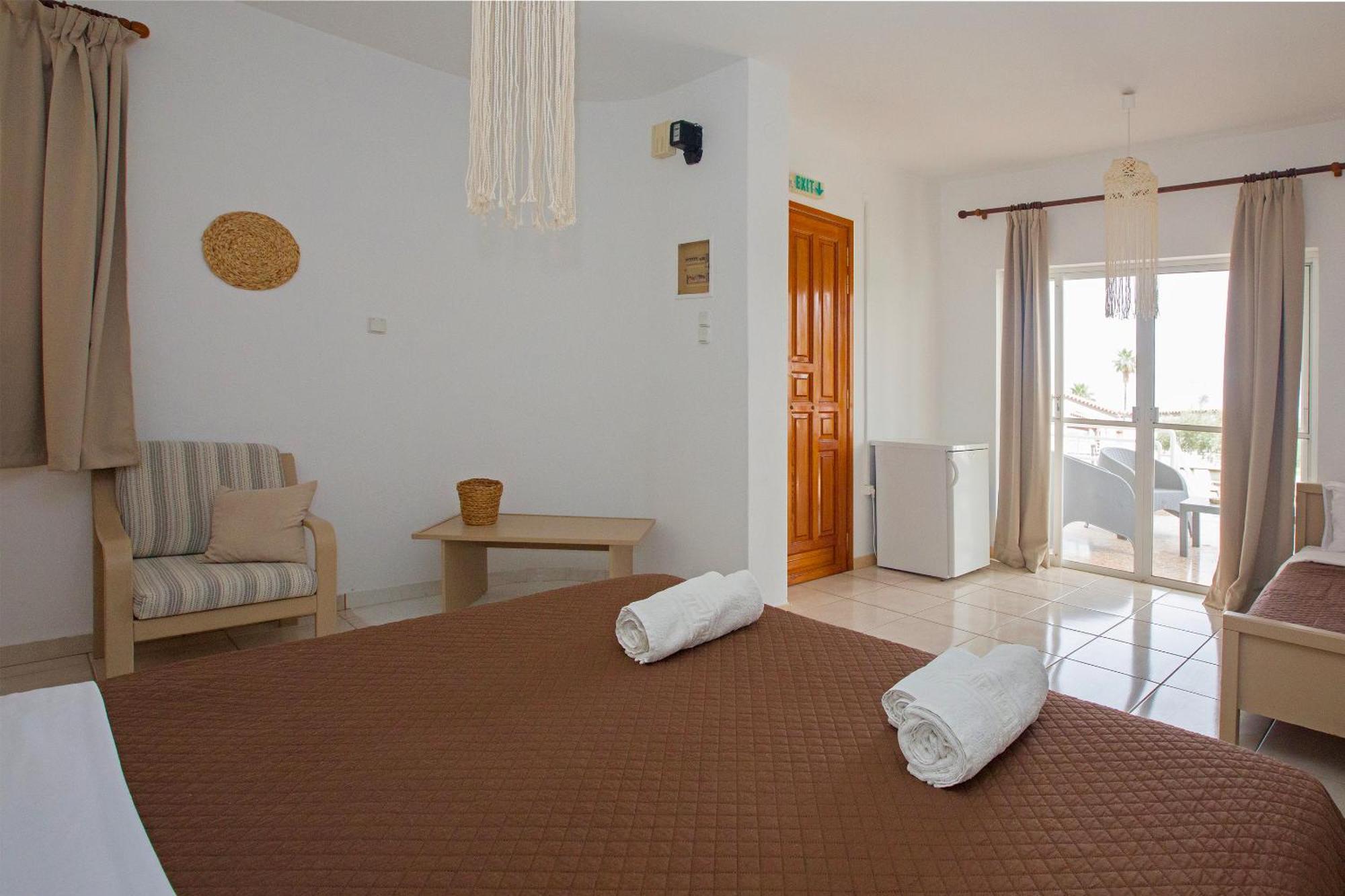 Blue Marine Village Hotel *