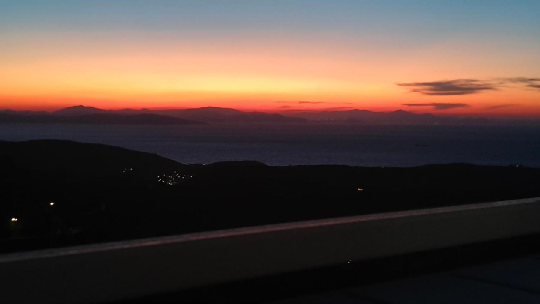 Enjoy A Wondeful Sunset From A Traditional House-aggelos *