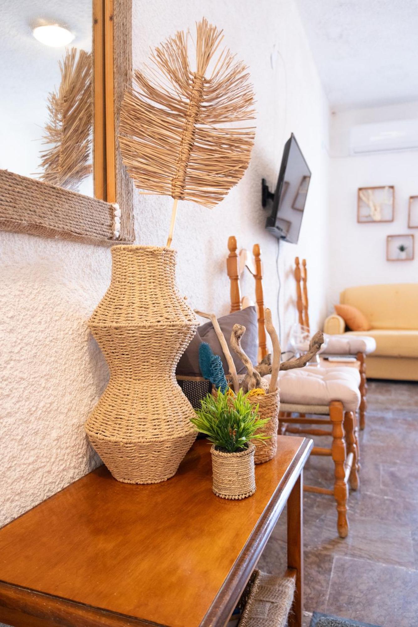 Sea Breeze 2 Apartment