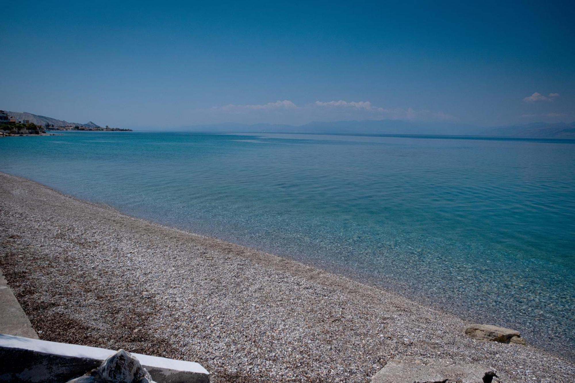 Sea Breeze 2 Xylokastro