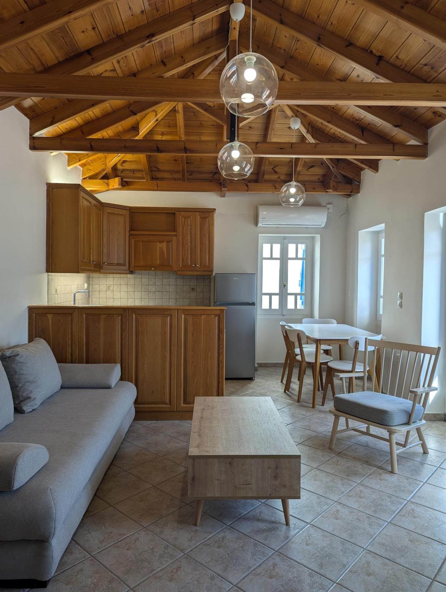 Holiday home Thama Poros Poros Town