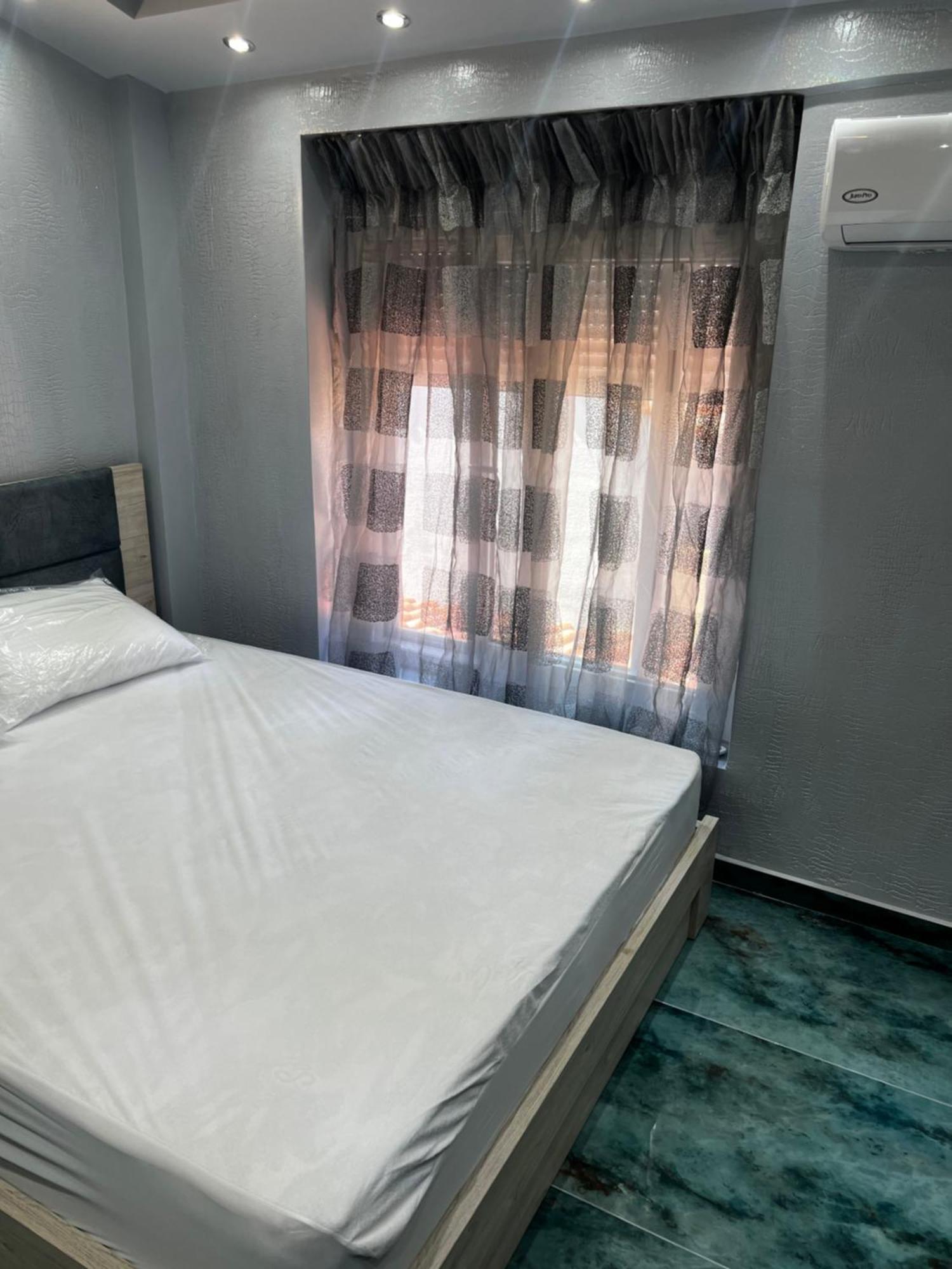 Peykoxori 3 Luxury By Makhome Apartment