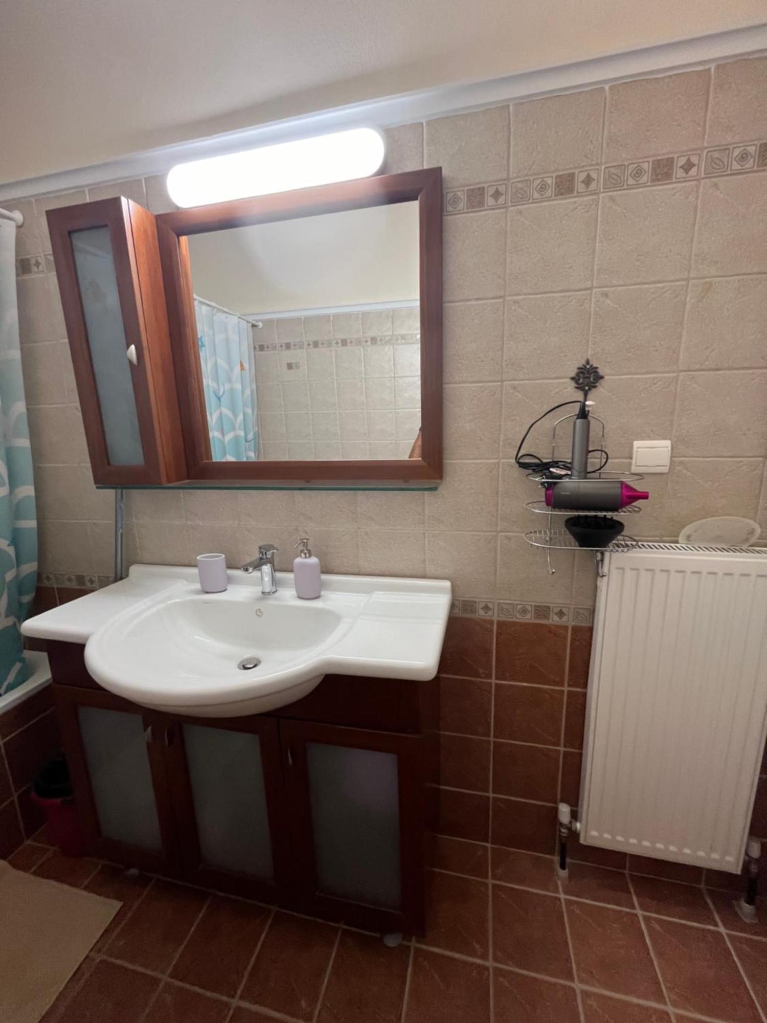 Casa Olympou 15 Holiday home Nea Iraklitsa