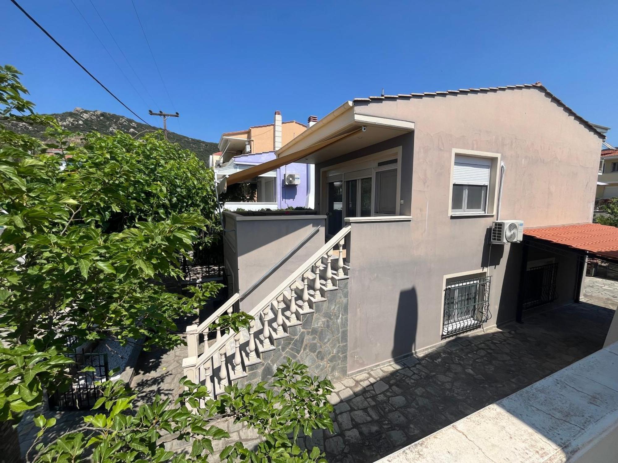 Casa Olympou 15 Holiday home Nea Iraklitsa