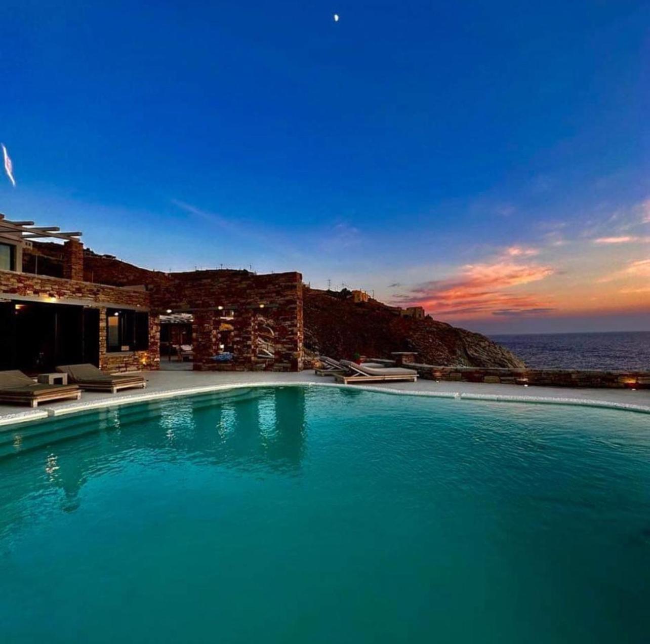 Melissaki Suites Homestay Melissaki