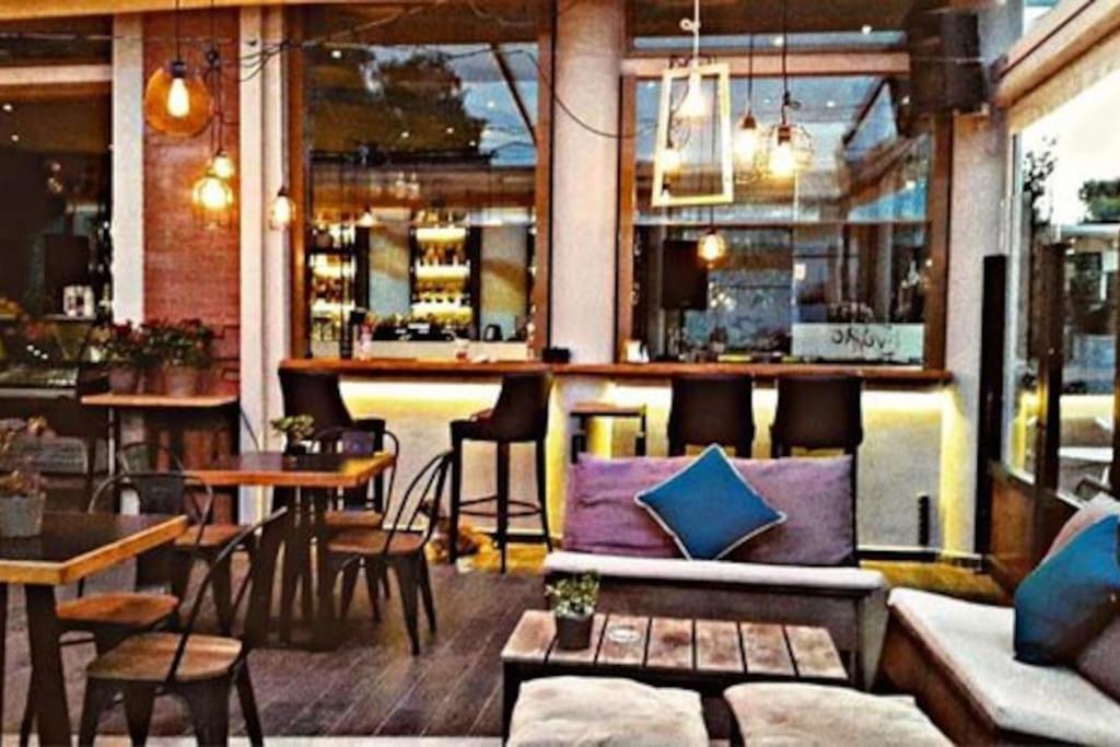Art House Makes U Feel Like Apartment Artemida (Attica)