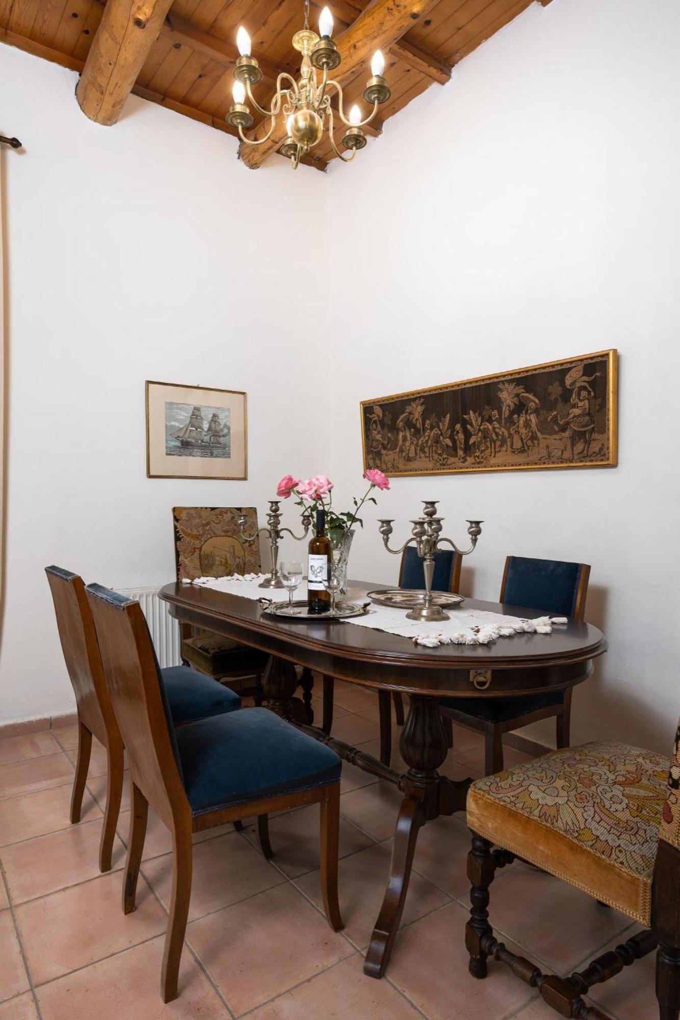 Villa The Olive Mill House - Luxe Villa, Classic Charm *