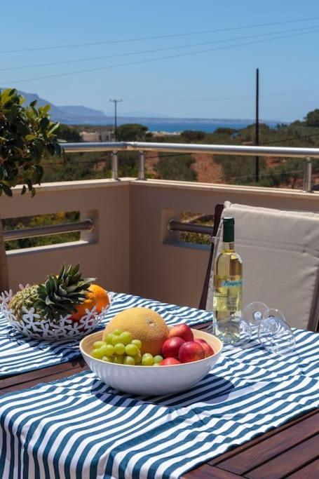 Santa Barbara * Sissi (Crete)