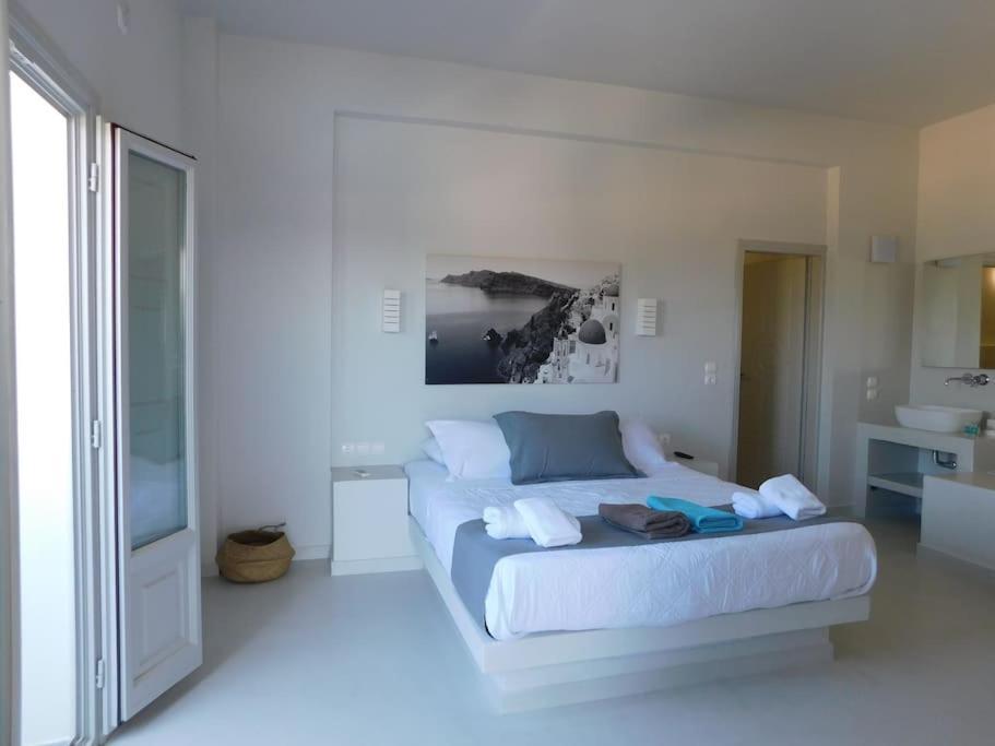 Beachfront Apartment *